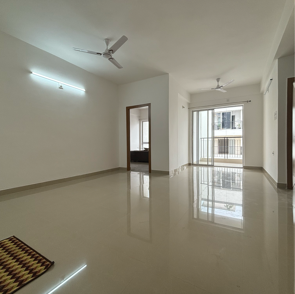 2 BHK Apartment For Sale in Sunland Residency