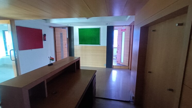 Living Room, edappally Commercial Office Space 3500 Sq.Ft. In Edappally Kochi 8099424