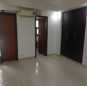 Room in 2 BHK Builder Floor at Greater Kailash I – for Rent