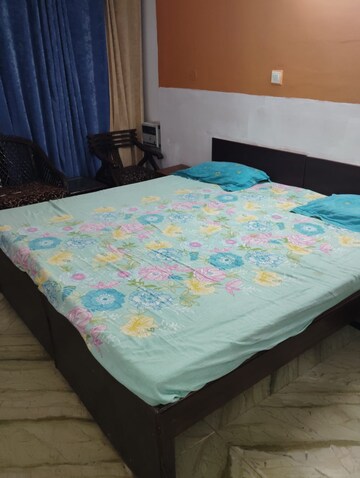 Bedroom in 1 RK Builder Floor at Eldeco Ananda, Sector 48 – for Rent