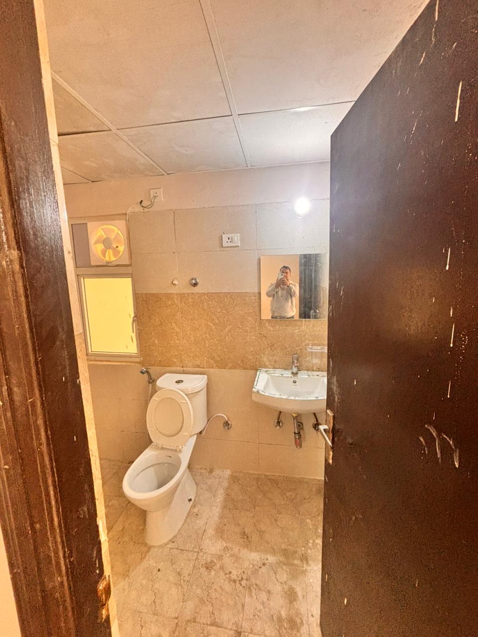 4 BHK + Extra Room Apartment For Sale in Ace Divino