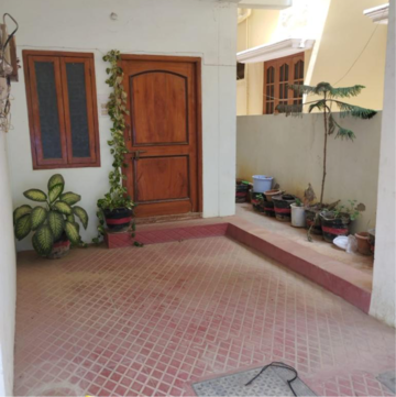 Parking in 5 BHK Independent House at Alwal – for Sale