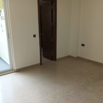 Room in 3 BHK Builder Floor at Greater Kailash I – for Sale