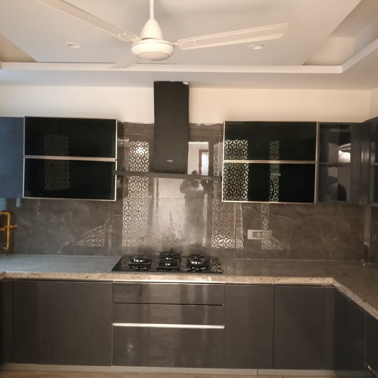 Kitchen, greater kailash i 3 Bedroom 1750 Sq.Ft. Builder Floor In Greater Kailash I Delhi 8099721