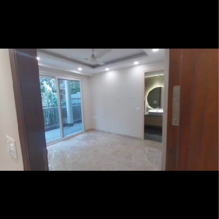 Room, greater kailash i 4 Bedroom 2500 Sq.Ft. Builder Floor In Greater Kailash I Delhi 8099800