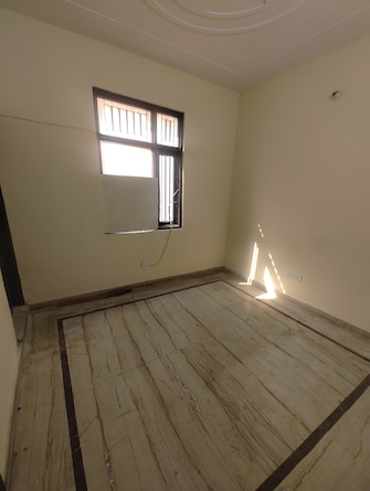 1 BHK Builder Floor For Rent in Rohini Sector 16 Delhi  8099820