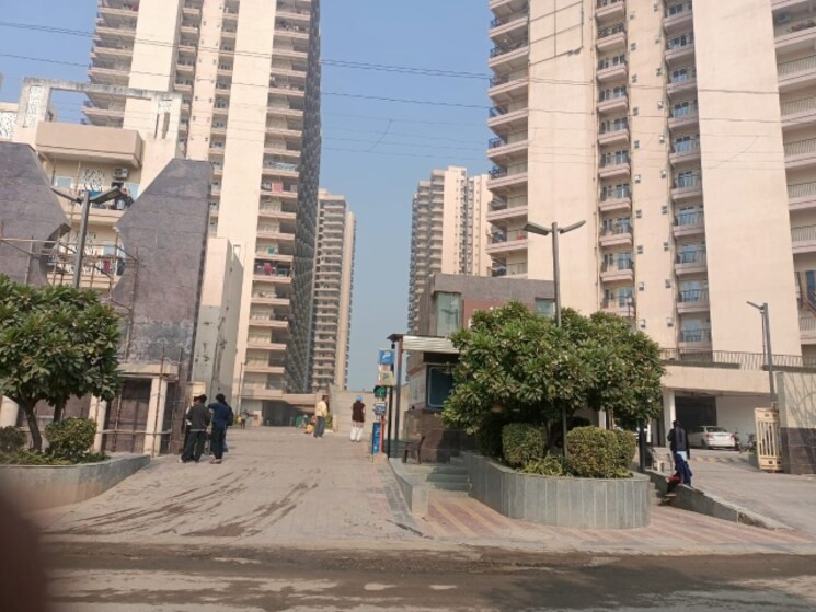 Exterior View, gaur-yamuna-city-7th-parkview  101 Sq.Yd. Plot In Gaur Yamuna City Greater Noida 8099887
