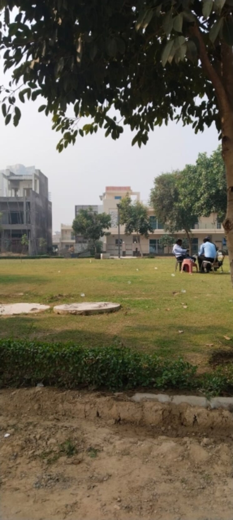 Garden, gaur-yamuna-city-7th-parkview  101 Sq.Yd. Plot In Gaur Yamuna City Greater Noida 8099887