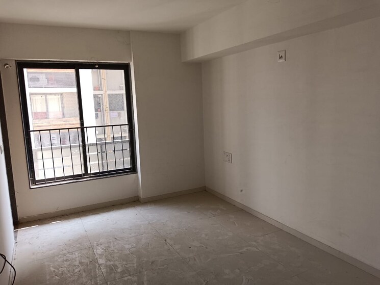 Room, south bopal 3 Bedroom 1700 Sq.Ft. Apartment In South Bopal Ahmedabad 8099970