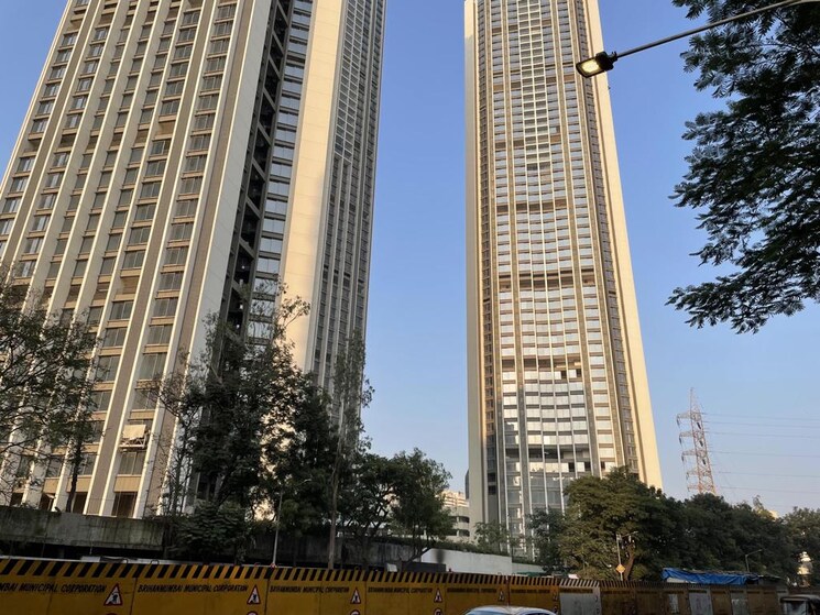 Exterior View, oberoi-sky-city 3 Bedroom 1321 Sq.Ft. Apartment In Borivali East Mumbai 8099990