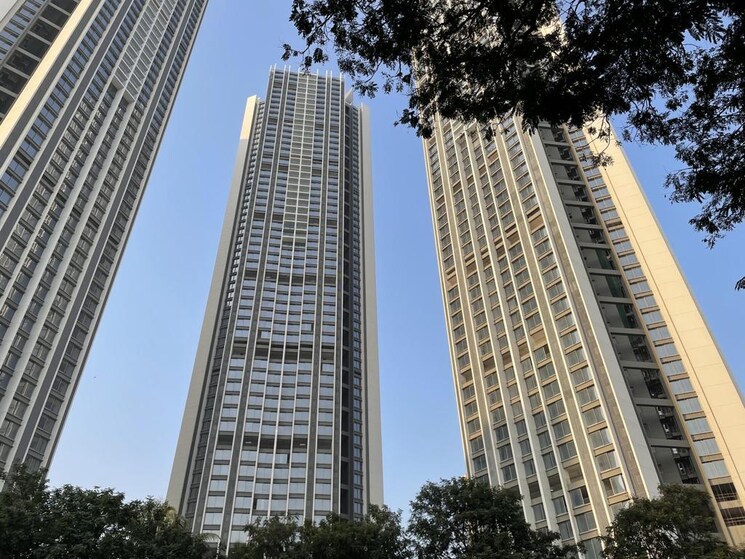 Exterior View, oberoi-sky-city 3 Bedroom 1321 Sq.Ft. Apartment In Borivali East Mumbai 8099990