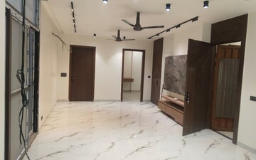 2 BHK Builder Floor For Rent in Sector 56