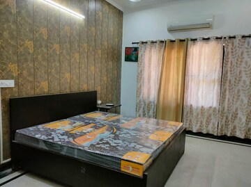 Bedroom in 1 BHK Builder Floor at Greenwood City, Sector 40 – for Rent