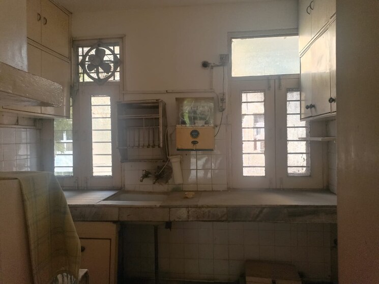 Kitchen, sector 29 3 Bedroom 1750 Sq.Ft. Apartment In Sector 29 Noida 8100043