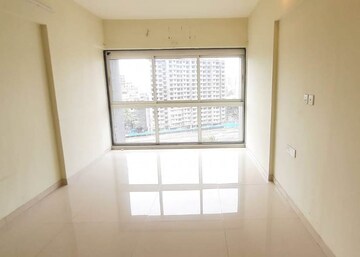 Room in 2 BHK Apartment at Godrej Prime, Chembur – for Rent