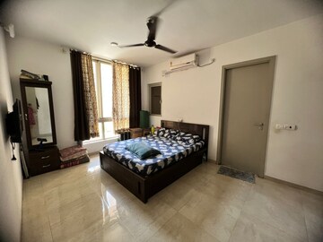 Bedroom in 2 BHK Apartment at Hiranandani Eagleridge Wing A, Ghodbunder Road – for Rent