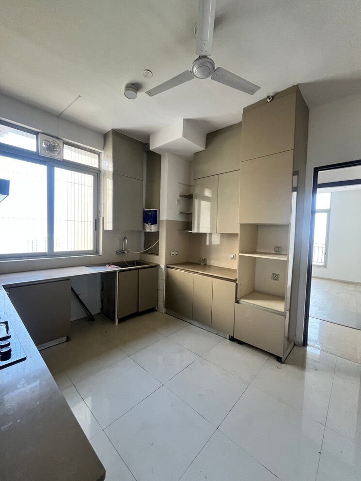 Kitchen, one-hiranandani-park 3 Bedroom 1305 Sq.Ft. Apartment In Brahmand Thane 8100079