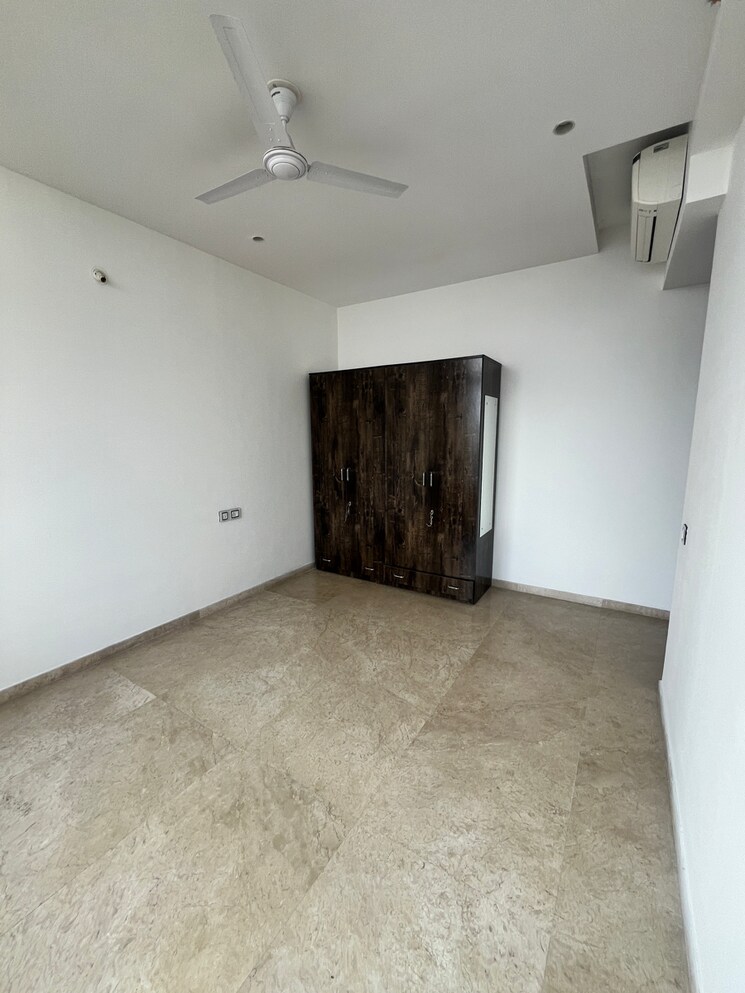 Master Bedroom, one-hiranandani-park 3 Bedroom 1305 Sq.Ft. Apartment In Brahmand Thane 8100079