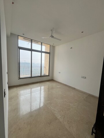 Master Bedroom in 3 BHK Apartment at One Hiranandani Park, Brahmand – for Rent