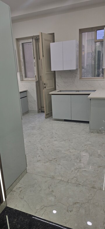 Bathroom in 3 BHK Builder Floor at BP Homes, Sector 85 – for Rent