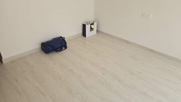 Room in 3 BHK Apartment at Sobha City Gurgaon, Sector 108 – for Rent