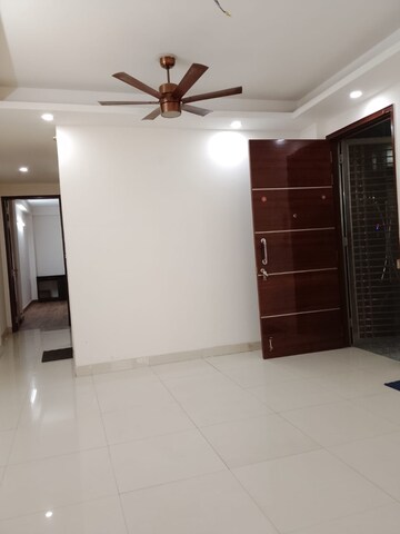 Room in 3 BHK Builder Floor at Freedom Fighters Enclave – for Rent