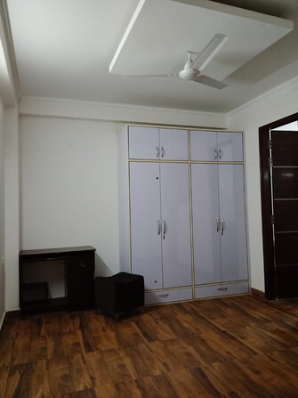 3 BHK Builder Floor For Rent in Freedom Fighters Enclave Delhi  8100089