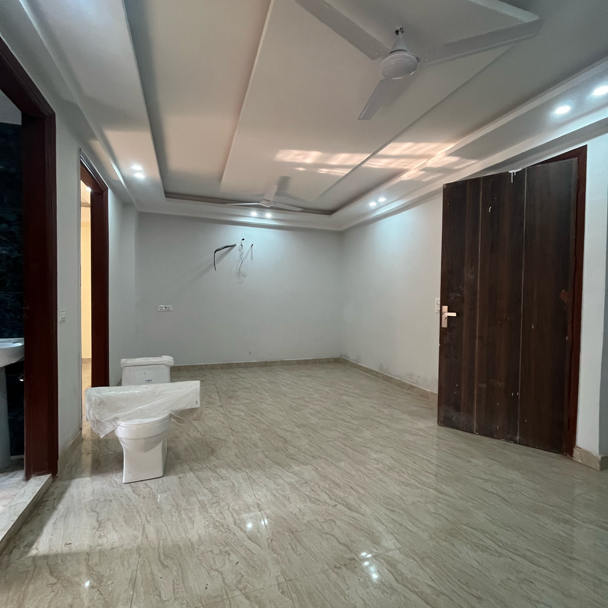 3 BHK Builder Floor For Sale in Chattarpur