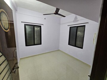 Room in 1.5 BHK Independent House at Wadgaon Sheri – for Rent