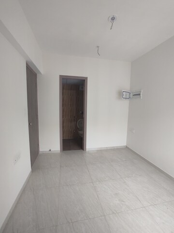 1 BHK Apartment For Rent in Lodha Crown Taloja Quality Homes, Dombivli East