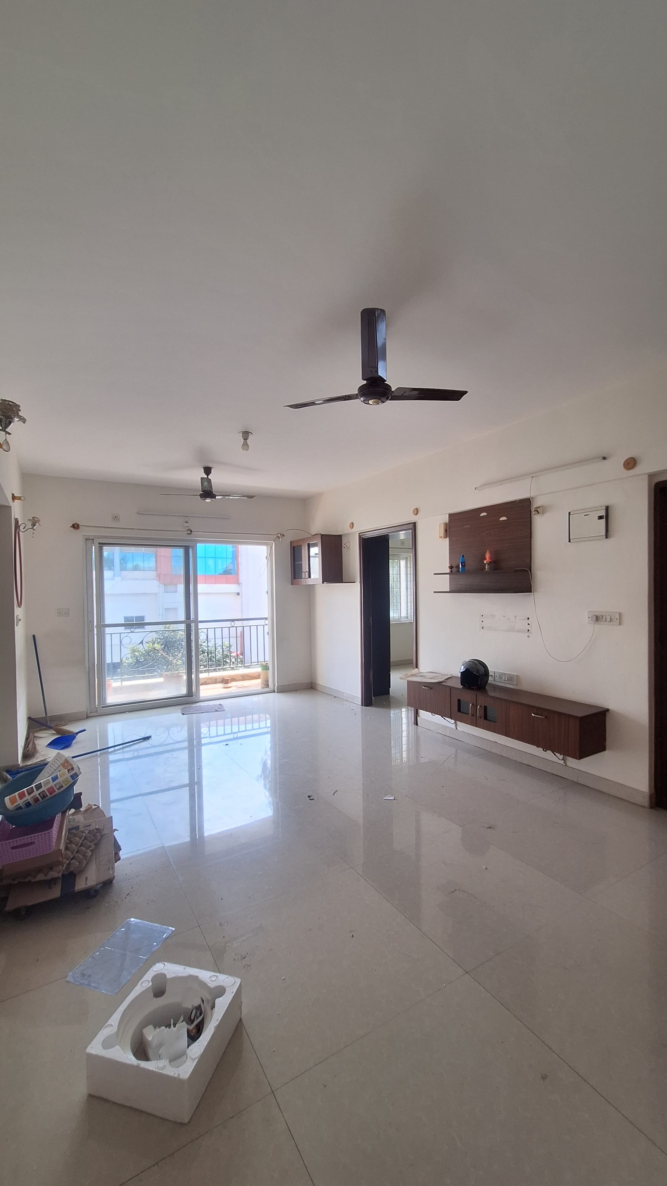 Flats For Rent Near Dwarka Mor Metro Station Dwarka Mor