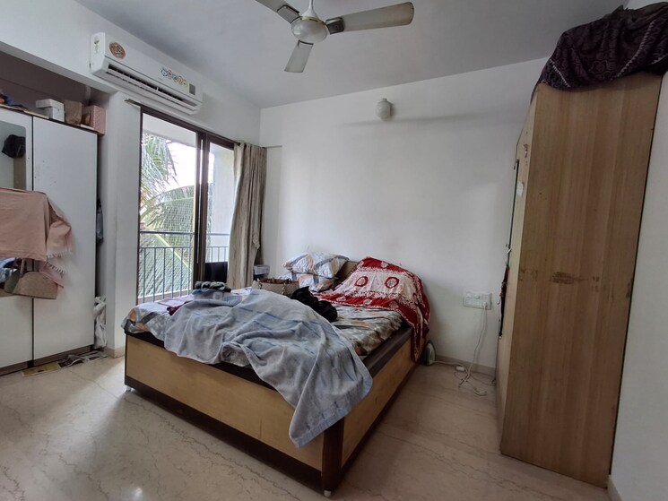 Bedroom, evershine-embassy 2.5 Bedroom 850 Sq.Ft. Apartment In Andheri West Mumbai 8100303