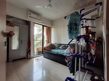 Living Room in 2.5 BHK Apartment at Evershine Embassy, Andheri West – for Sale