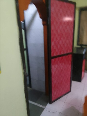 Furnished Amenities in 2 BHK Apartment at Dombivli West – for Rent