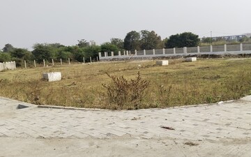 Plot For Sale in Besa Pipla rd