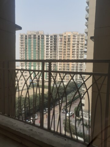 Staircase in 3 BHK Apartment at Mahagun Mywoods, Sector 16c Greater Noida – for Rent