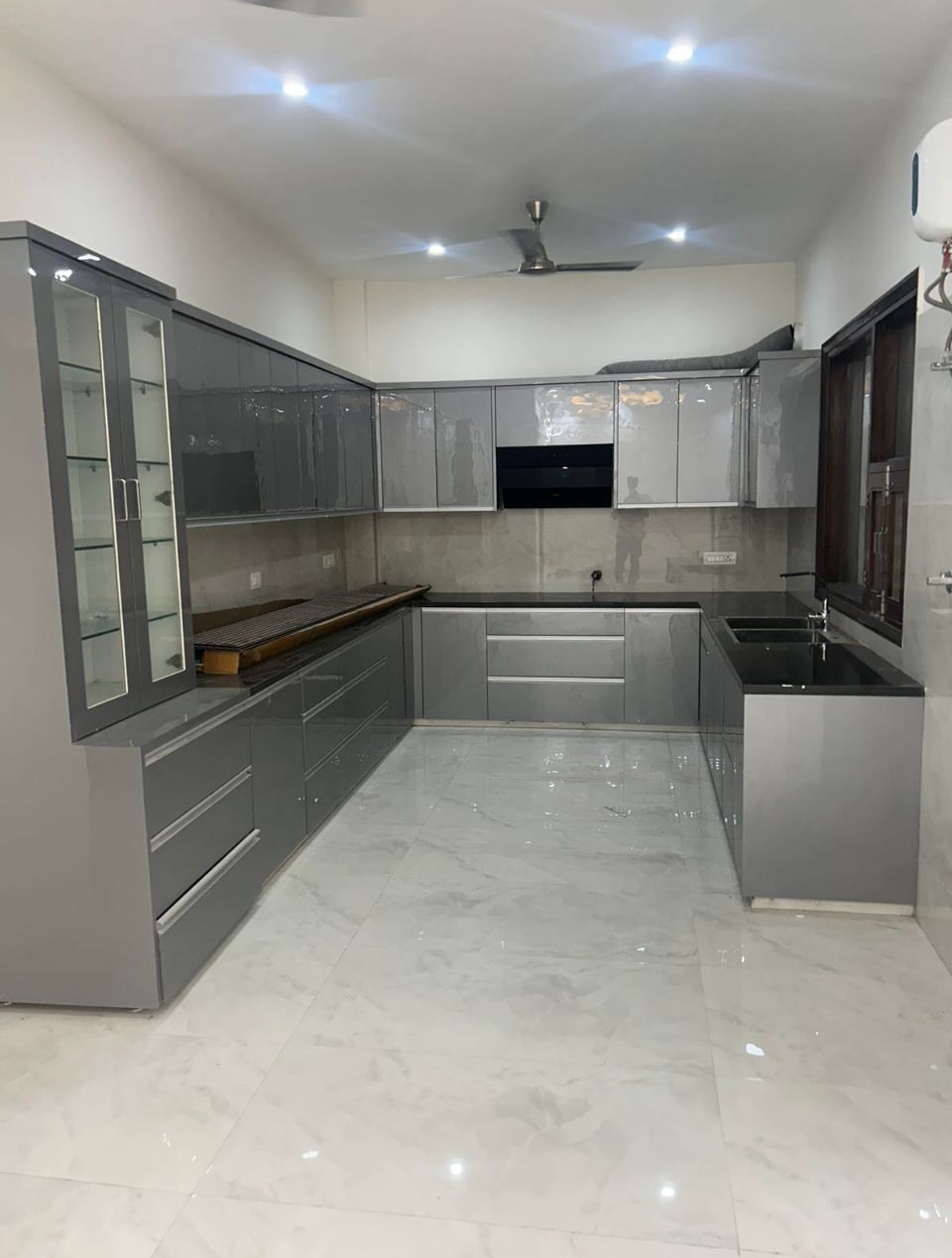 3 BHK + Servant Room Builder Floor For Sale in Sushant Lok 3