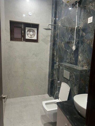 Bathroom in 3 BHK Builder Floor at Sushant Lok 3, Sector 57 – for Sale