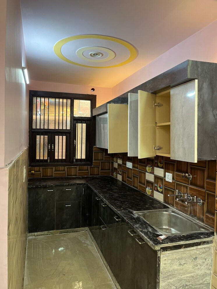 Kitchen, burari 2.5 Bedroom 50 Sq.Yd. Builder Floor In Burari Delhi 8100400