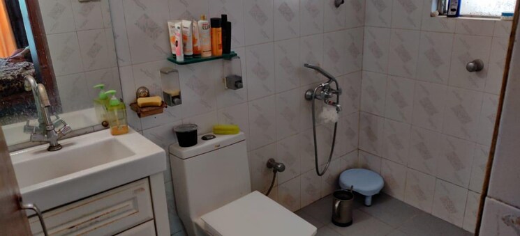 Bathroom, sobha-garnet 3 Bedroom 1900 Sq.Ft. Apartment In Kondhwa Pune 8100422