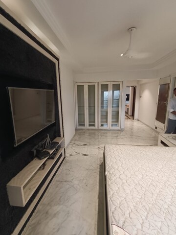 Bedroom in 4 BHK Apartment at Basant Garden – for Rent