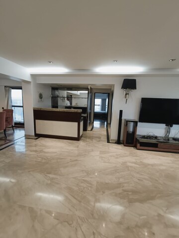 Parking in 4 BHK Apartment at Basant Garden – for Rent