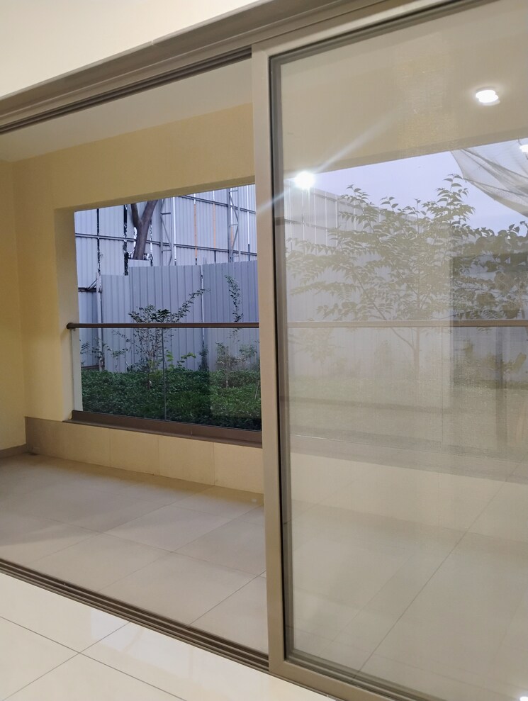 Living Room, magarpatta-nova-residency 3.5 Bedroom 1427 Sq.Ft. Apartment In Mugawade Pune 8100512