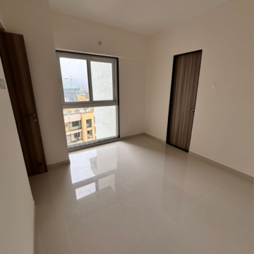 Room in 2 BHK Apartment at Ashar Axis, Subhash Nagar – for Rent