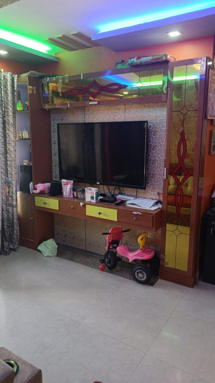 Living Room, dosti-group-acres 2 Bedroom 640 Sq.Ft. Apartment In Wadala East Mumbai 8100490