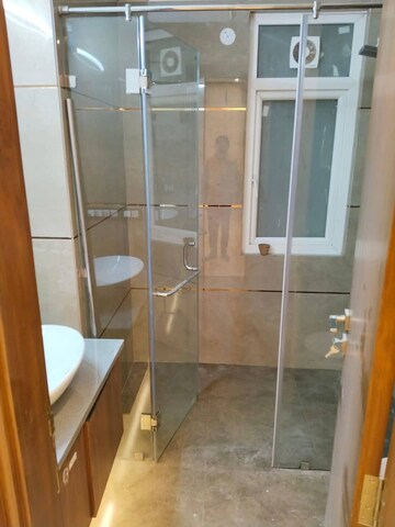 Bathroom in 3 BHK Apartment at Emaar Emerald Floors Premier, Sector 65 – for Rent