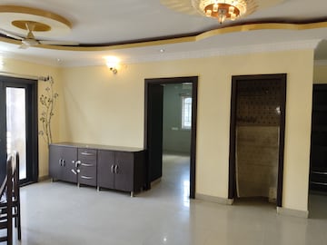 Room in 2 BHK Apartment at RK Residency Allapur, Allapur – for Rent