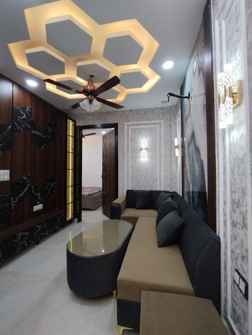 Furnished Amenities in 2 BHK Builder Floor at Uttam Nagar West – for Sale
