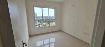 Room in 2 BHK Apartment at Godrej Aqua, International Airport Road – for Sale