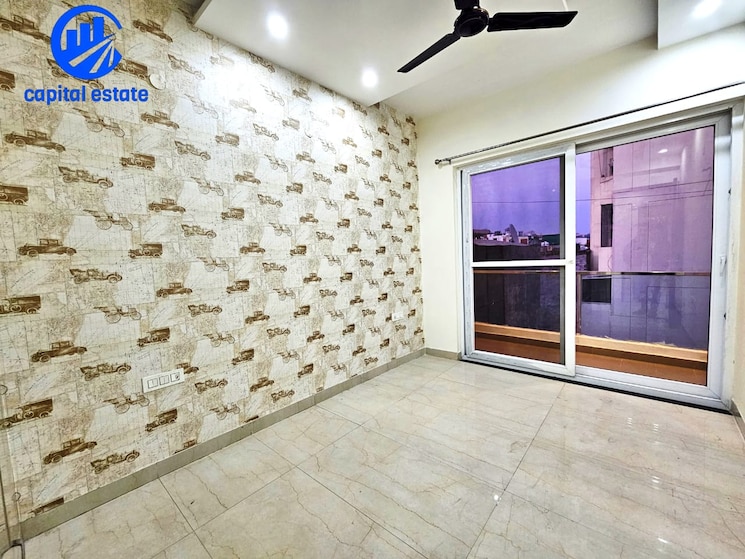 Room, peer mucchalla 3 Bedroom 1200 Sq.Ft. Apartment In Peer Mucchalla Zirakpur 8100605